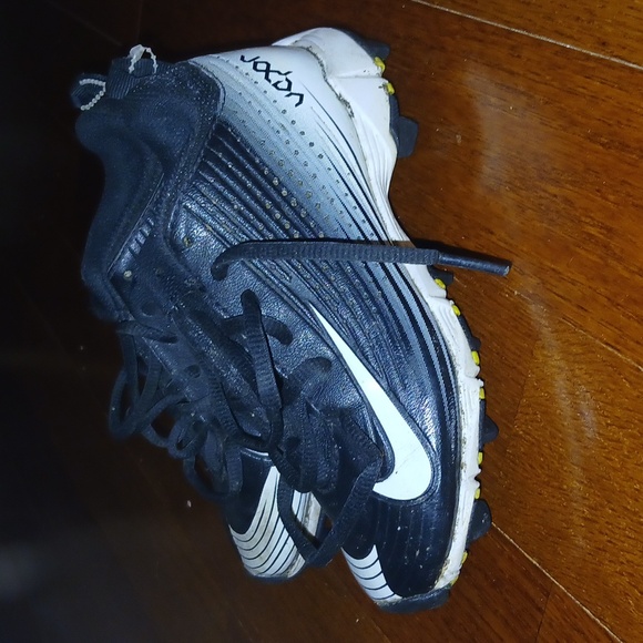 Nike baseball cleats 12c(11c) - Picture 3 of 4